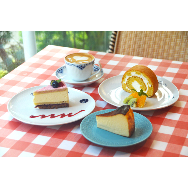 カフェスイーツ特集〈Pelican Moon Caffe &amp; Dining Bar 一之江店〉