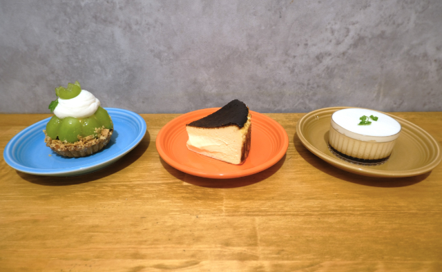 カフェスイーツ特集〈夜はお酒。昼はコーヒー。torai〉