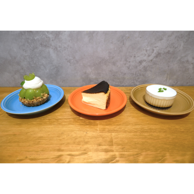 カフェスイーツ特集〈夜はお酒。昼はコーヒー。torai〉