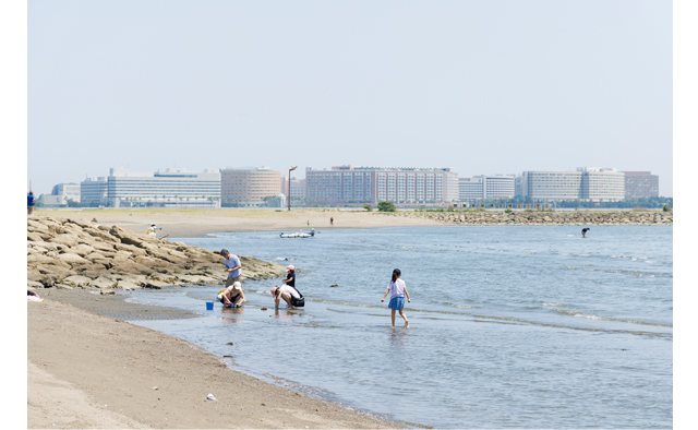 夏のおでかけ案内　～海を眺めながら味わう絶品バーベキュー～特集