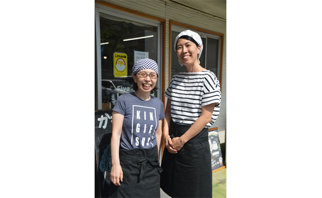 毎日のくつろぎの時間に通いたいカフェごはん「Five Loaves Cafe」特集