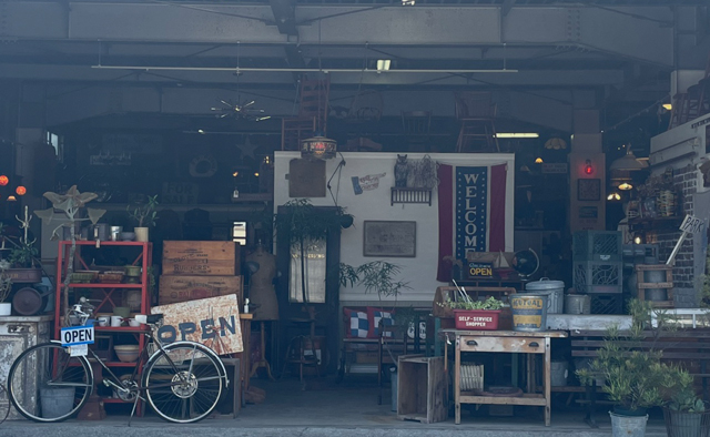 こだわりの雑貨店〈7miles from the Dreamland〉