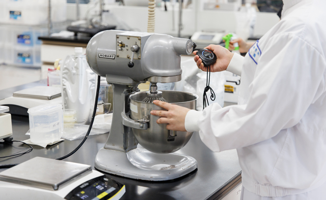 月島食品工業株式会社　橘有咲さん　原田京さん特集