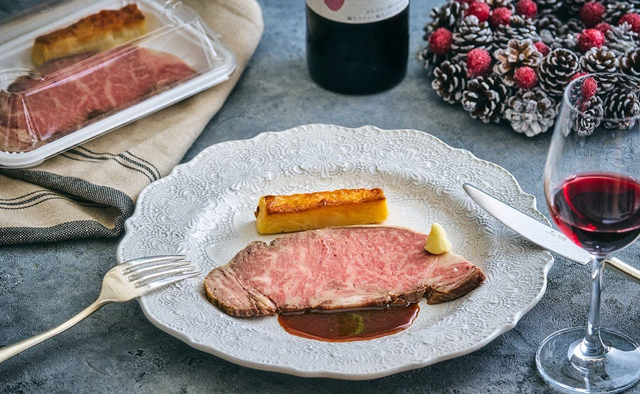 ホテルで過ごすクリスマス〈ホテルオークラ東京ベイ〉特集