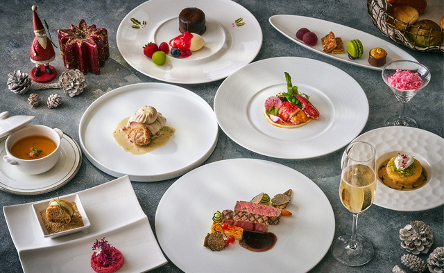 ホテルで過ごすクリスマス〈ホテルオークラ東京ベイ〉特集