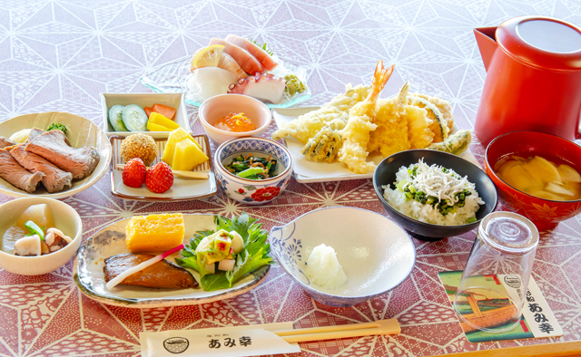 夕涼み＆水辺スポット〈江戸川屋形船 あみ幸〉特集