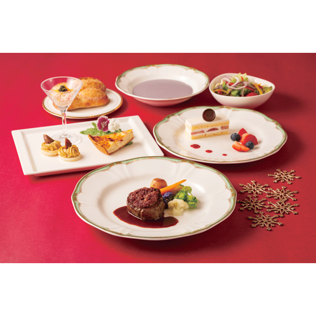 牛フィレ肉のポワレを堪能！東京ベイ舞浜ホテル ファーストリゾート「オールデイダイニング カリフォルニア」で楽しむクリスマスディナー
