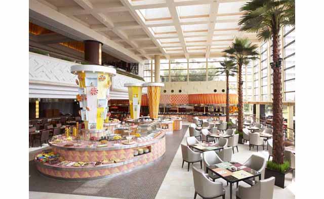 シェラトン・グランデ・トーキョーベイ・ホテル「グランカフェ」OZmall5000円分クーポン券2名
